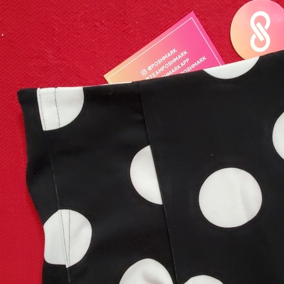 BCBGENERATION black skirt with white circles dot sz.XS Whimsy Disney skater - Picture 2 of 7